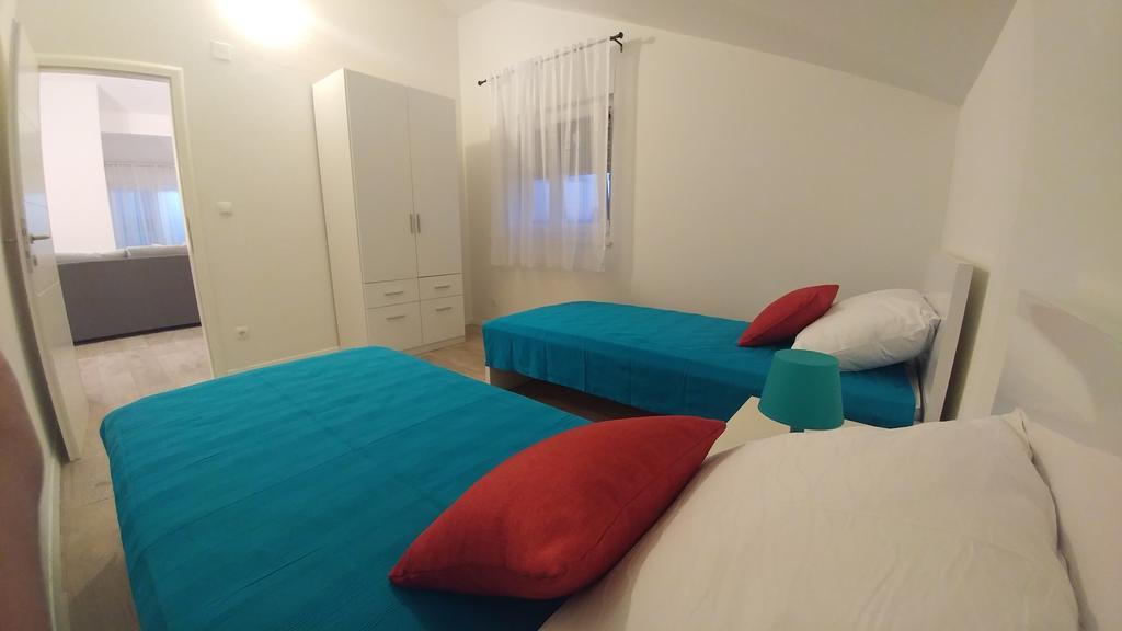 Villa Iva-Dom Kaštela Exteriör bild